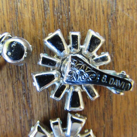 B David Signed Vintage Black/Clear Austrian Crystal Necklace/Clip On Earrings - Picture 5 of 16